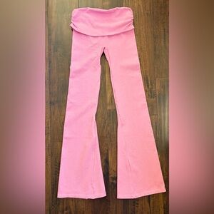 OQQ Pink Flared Leggings Small